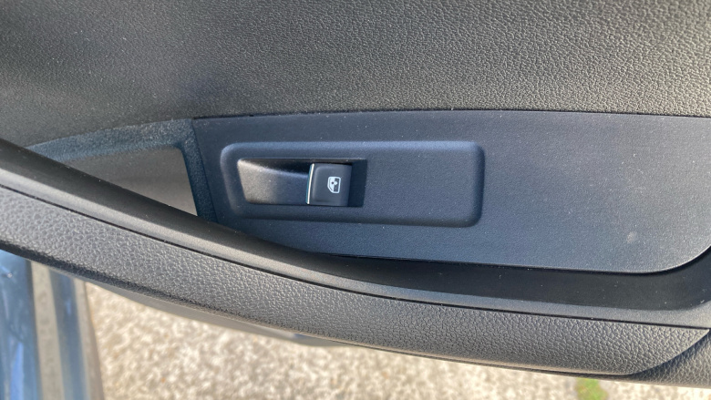 Skoda Karoq 1.5 TSI SE L 5dr DSG Petrol Estate